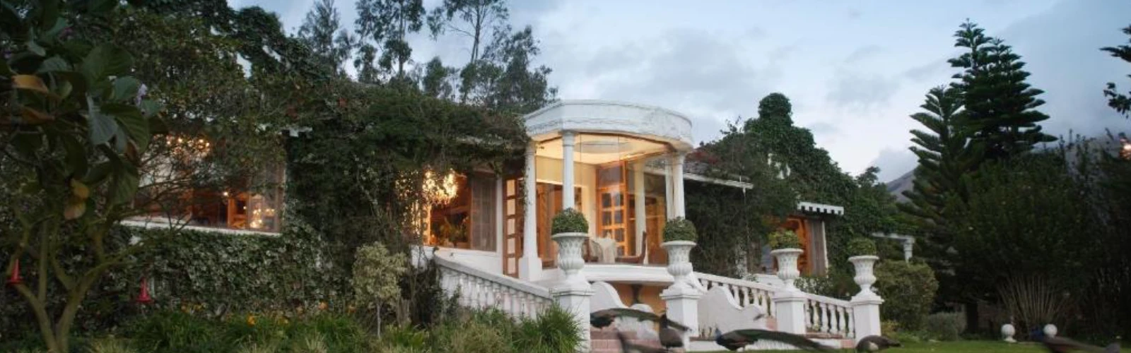 Cotacachi Luxury Stay: Boutique Elegance in Ecuador’s Andean Highlands